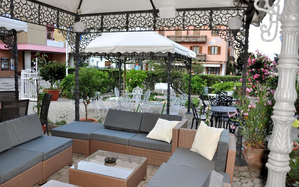 Liberty Hotel Malé Kültér fotó