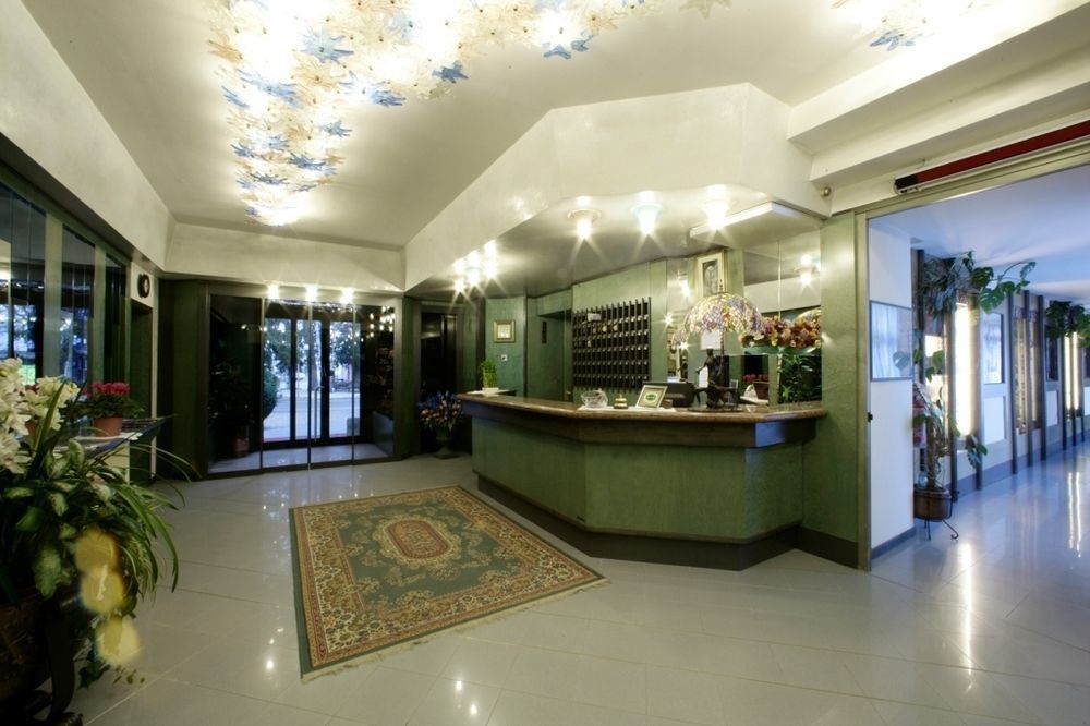 Liberty Hotel Malé Kültér fotó